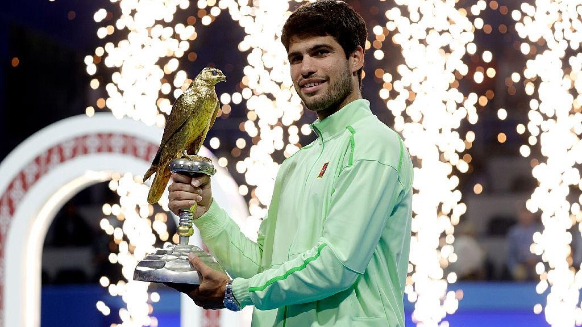 Dos 380 euros aos milh&otilde;es: o impressionante salto financeiro do n&uacute;mero 1 mundial