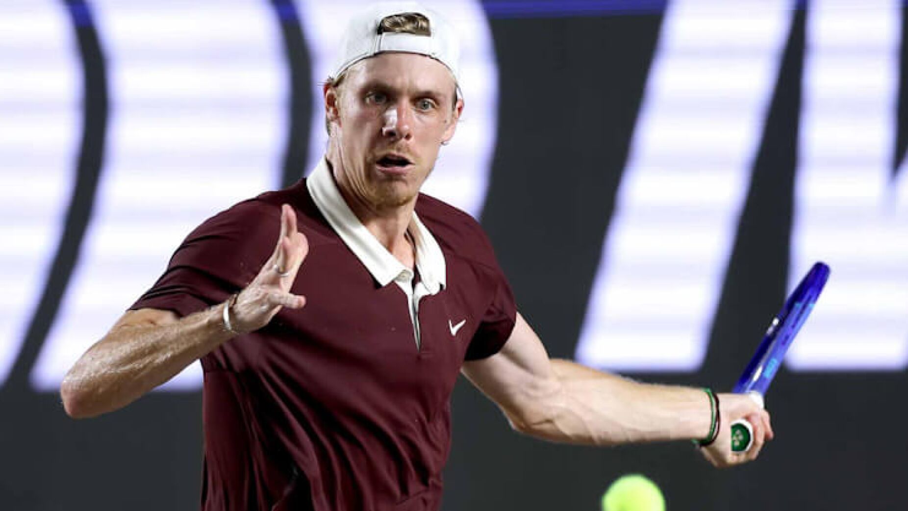 Shapovalov vence torneio de Los Cabos e soma 2º título da época