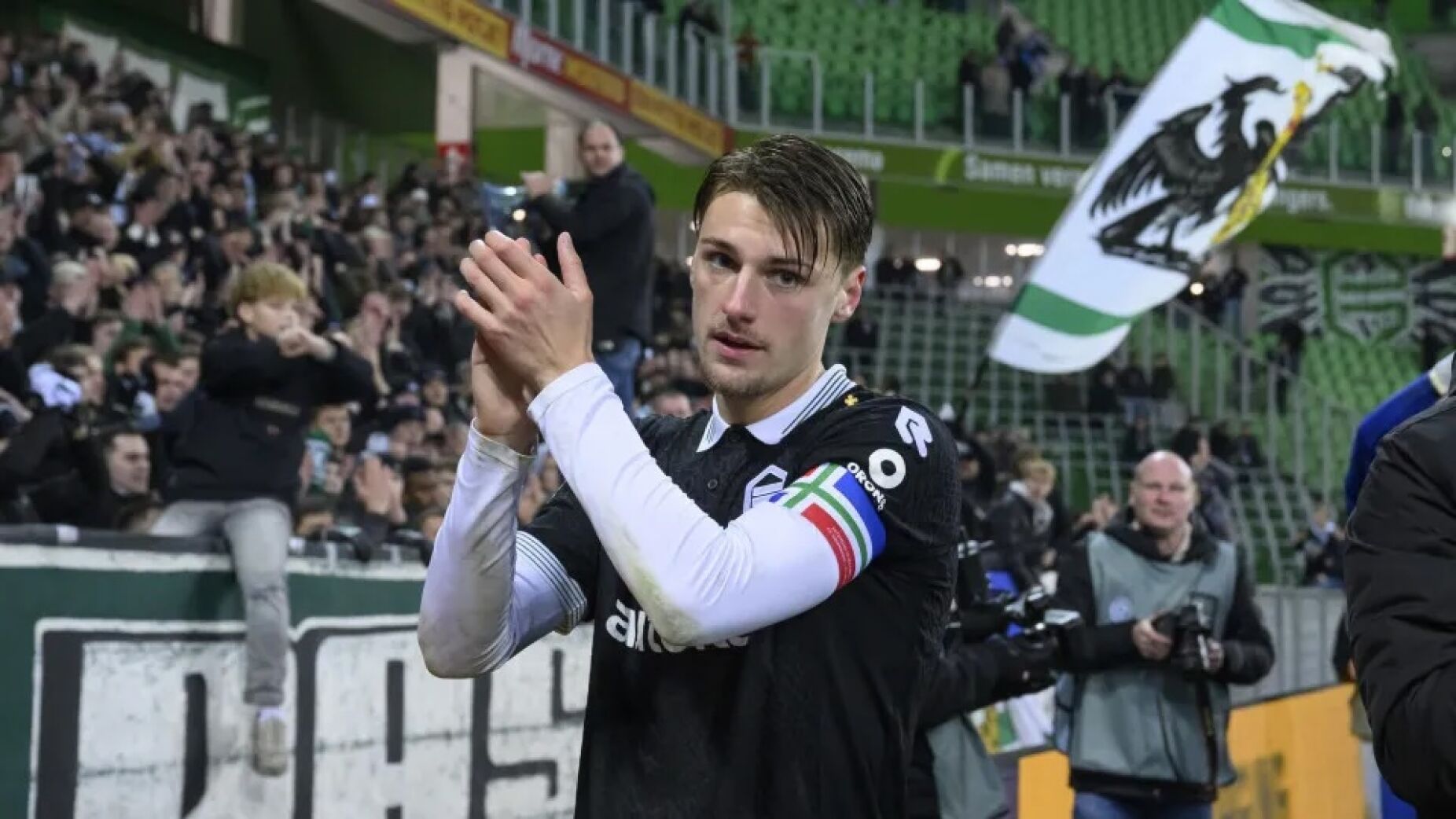 Groningen trava ofensiva do Benfica e fecha porta a Resink no inverno