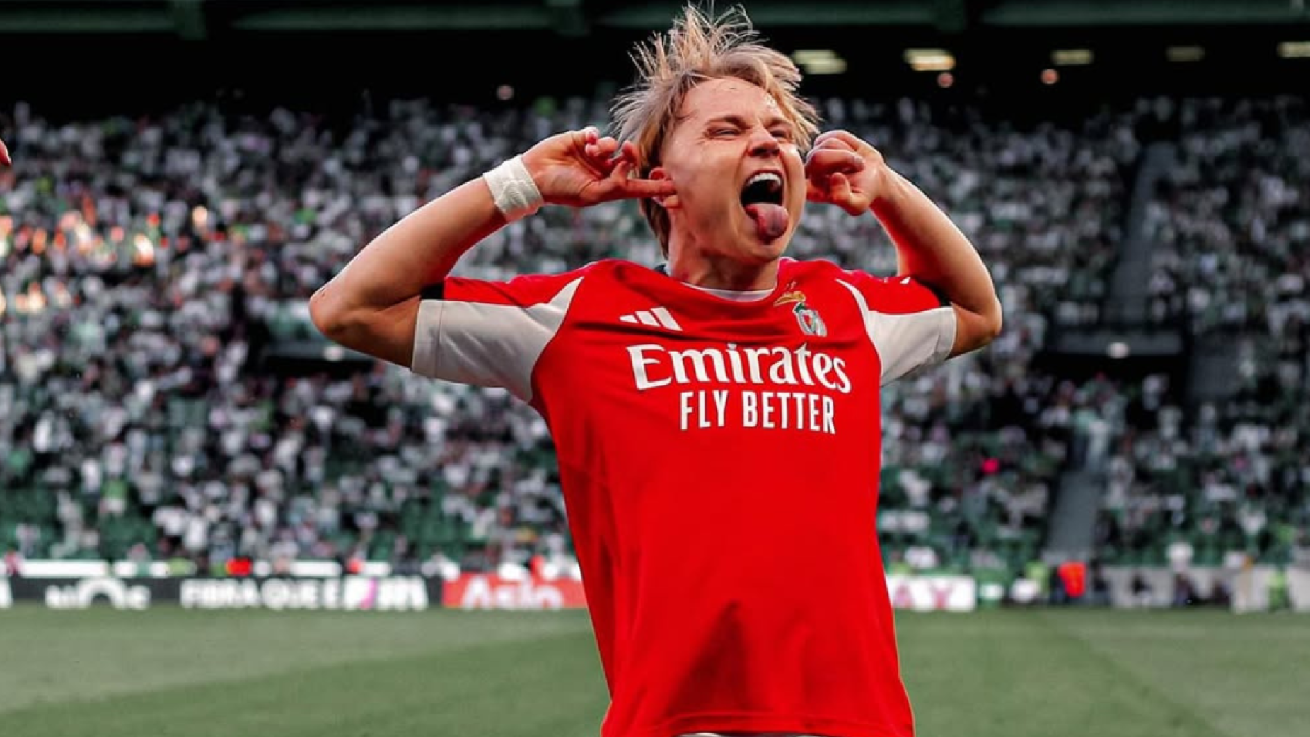 Schjelderup quer sair. A Premier League quere-o. E o novo treinador do Benfica j&aacute; o conhece bem.