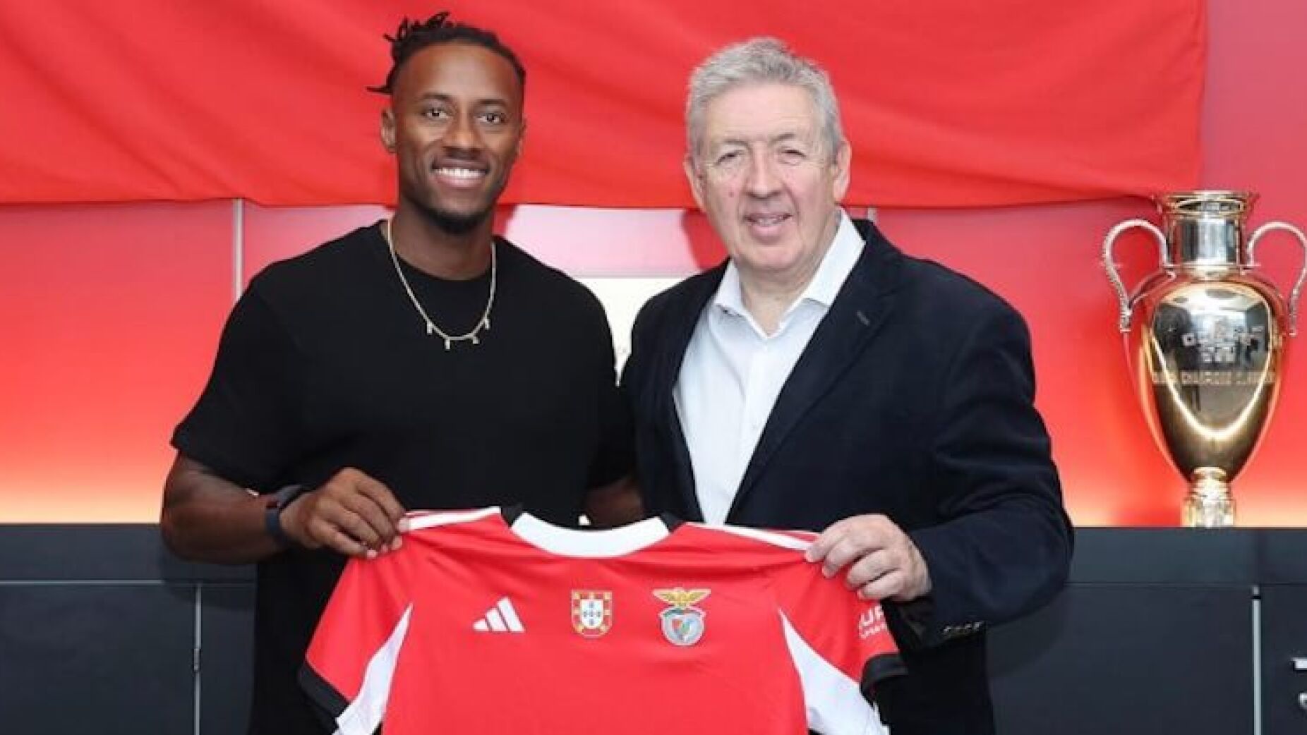 BOMBA no Futsal: Pany Varela é reforço do Benfica - OFICIAL