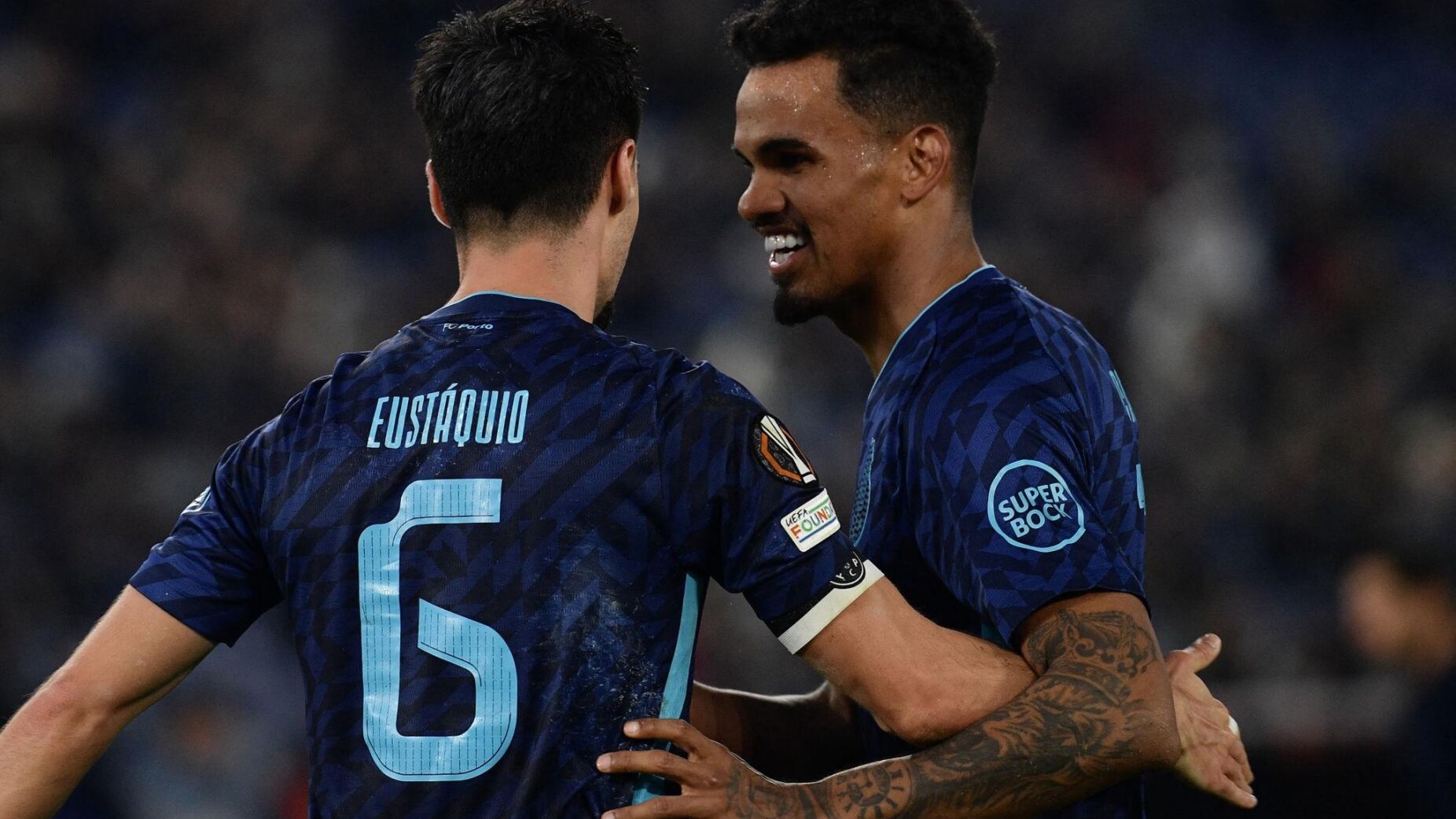 Eust&aacute;quio diz adeus ao Drag&atilde;o e deixa a porta aberta: &ldquo;H&aacute; liga&ccedil;&otilde;es que s&atilde;o para a vida&rdquo;