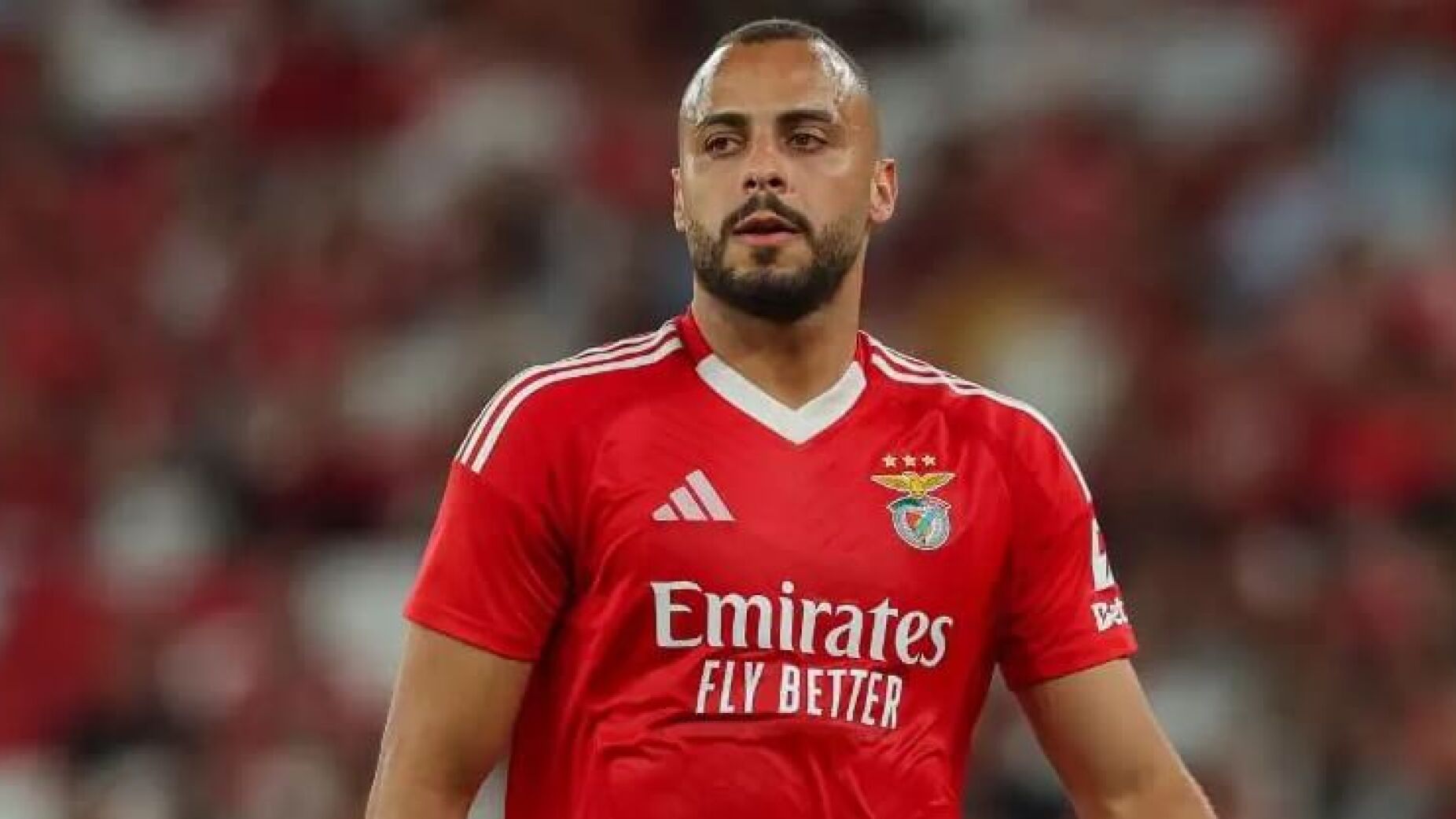 Arthur Cabral joga cada vez menos e Mundial de Clubes pode ajudar Benfica