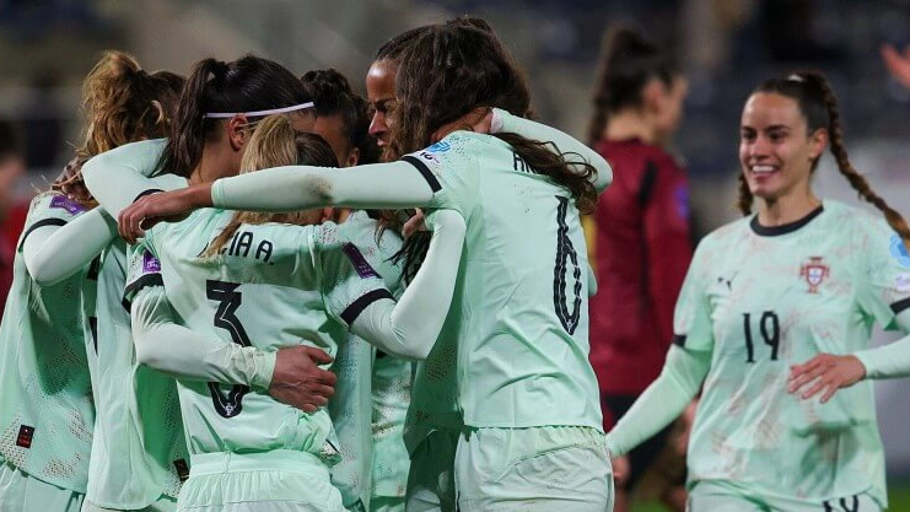 Portugal vence na Bélgica e faz história na Liga das Nações feminina