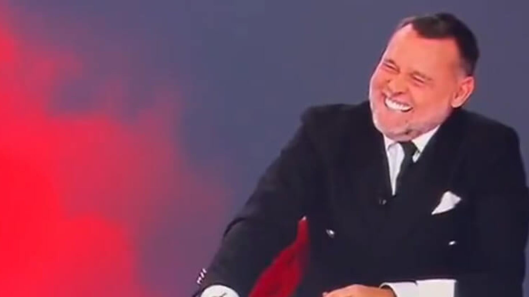 Maniche com ataque de riso em direto por causa das eleições do Benfica