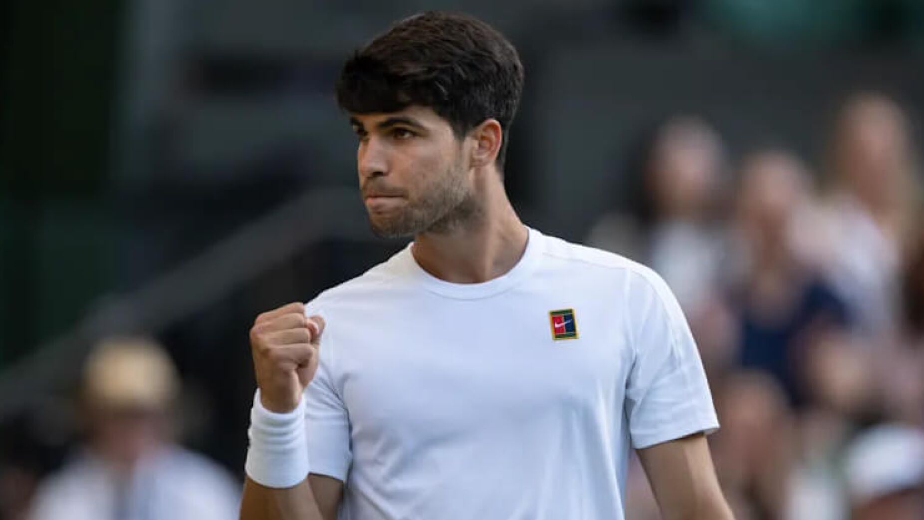 Alcaraz nos ‘quartos’ de Wimbledon após triunfo sobre Rublev