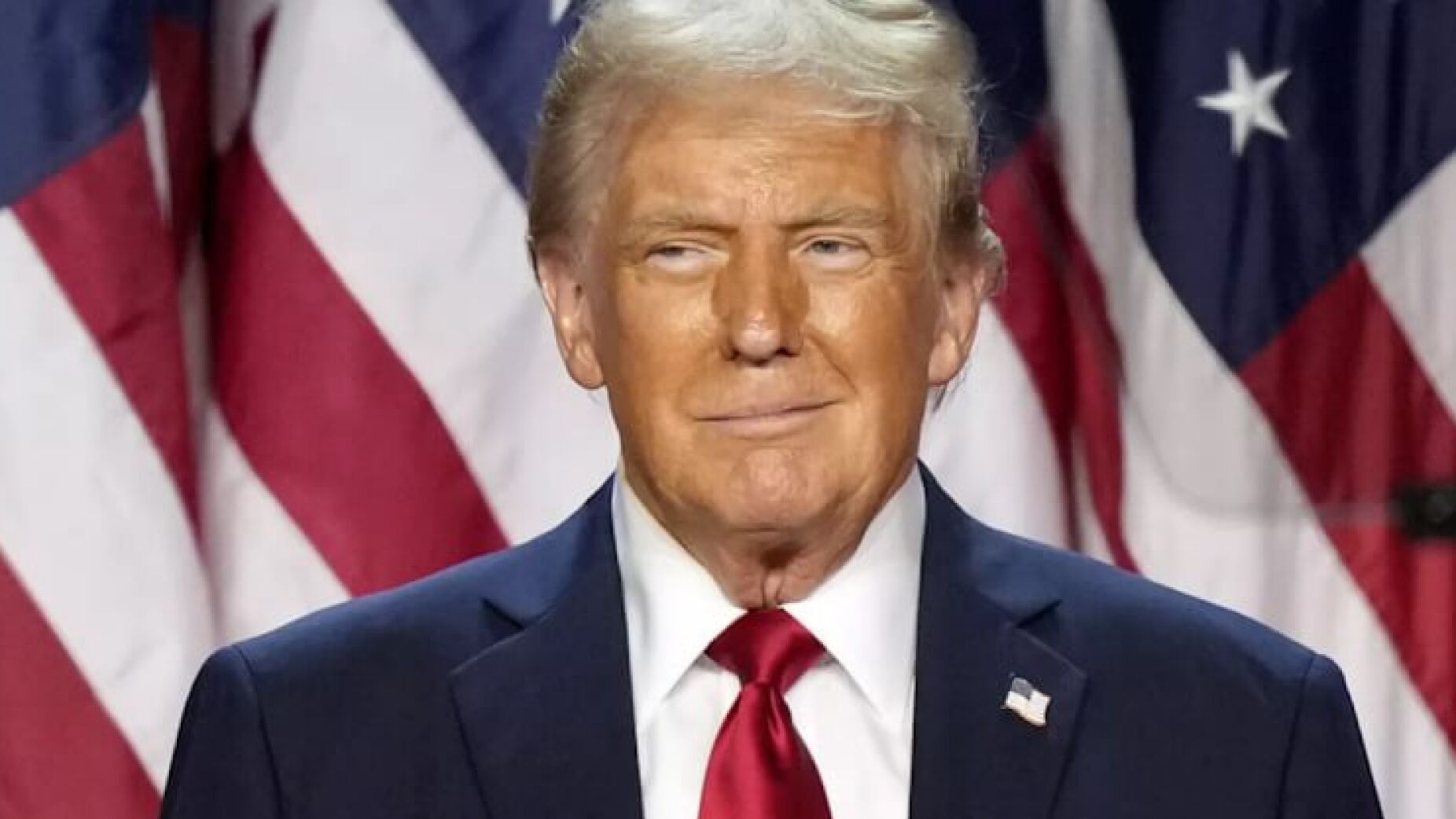 Ronaldo? Messi? O melhor jogador de sempre para Trump (Vídeo)