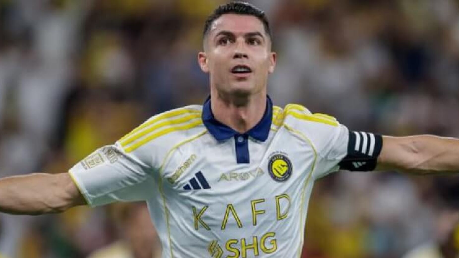 Ronaldo marca à cabeçada o golo 946 em clássico saudita (Vídeo)