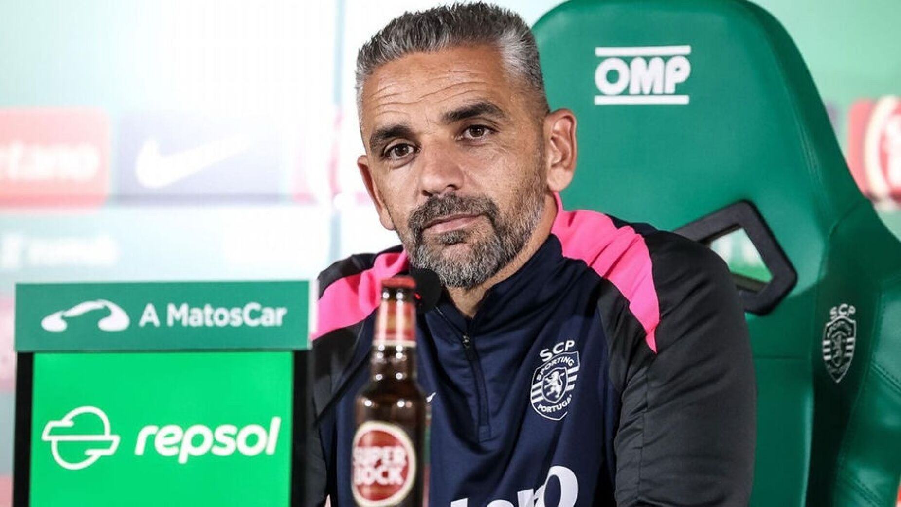 Uma noite de contrariedades em Alvalade n&atilde;o muda a ambi&ccedil;&atilde;o: Rui Borges promete Sporting na luta at&eacute; ao fim