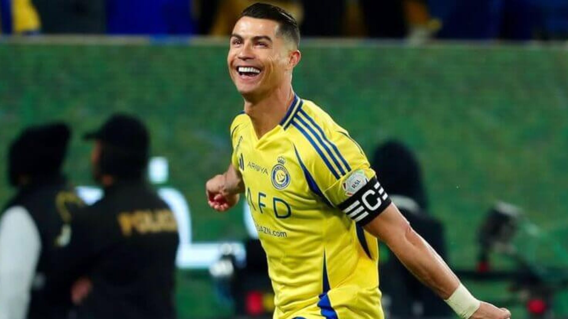 Os milhões astronómicos do novo contrato de Ronaldo com o Al Nassr