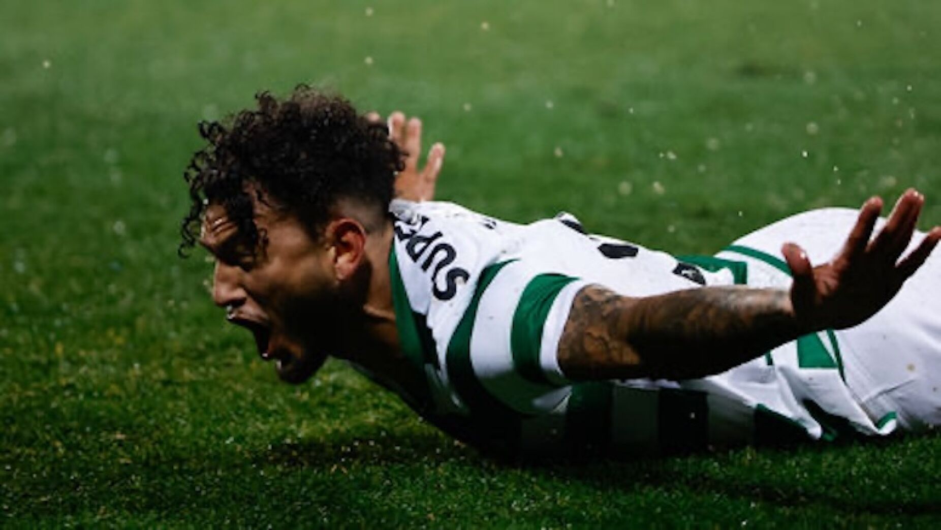 Luis Su&aacute;rez e uma Noite para a Hist&oacute;ria: &laquo;&Eacute; Bonito Entrar na Hist&oacute;ria deste Clube&raquo;