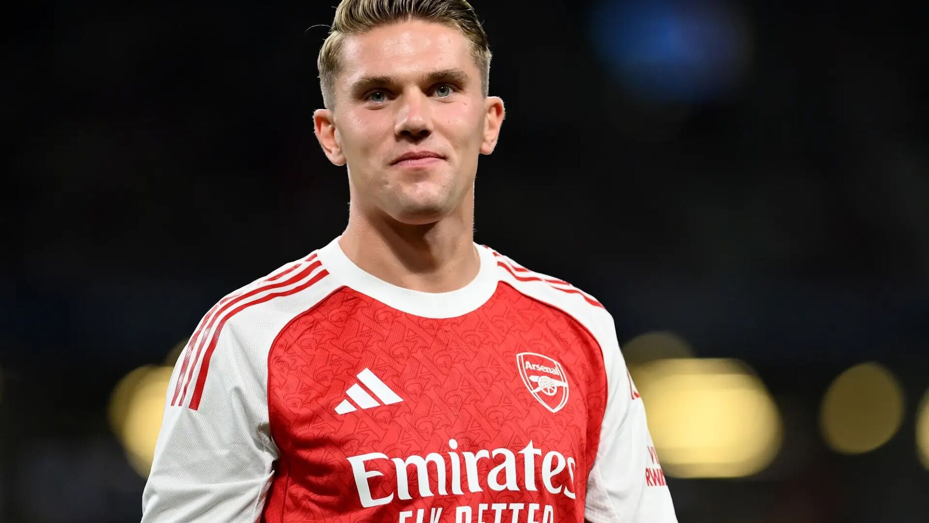 O ADEUS QUE FALTAVA: GY&Ouml;KERES DEU UMA VOLTA A ALVALADE SOB APLAUSOS &mdash; E RUI BORGES REVELOU O QUE LHE DISSE NO ABRA&Ccedil;O