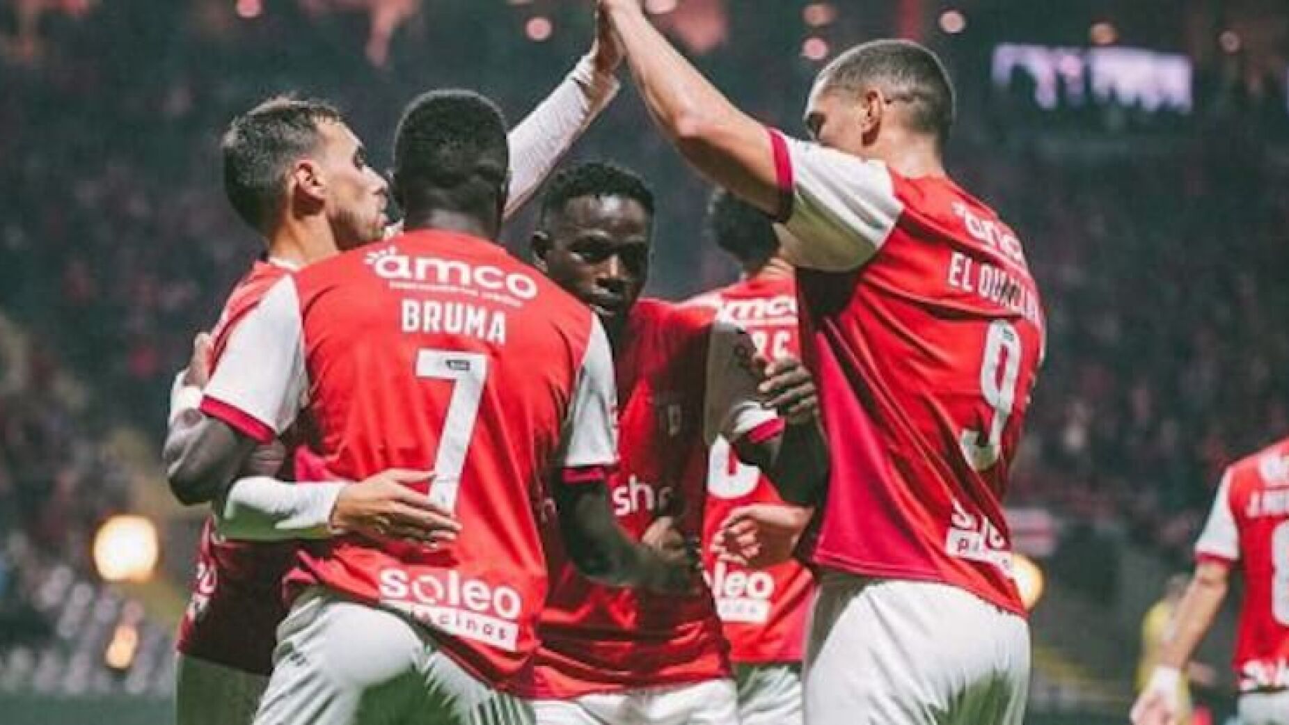 Autocarro do Braga alvo de ataque antes do jogo com o Benfica