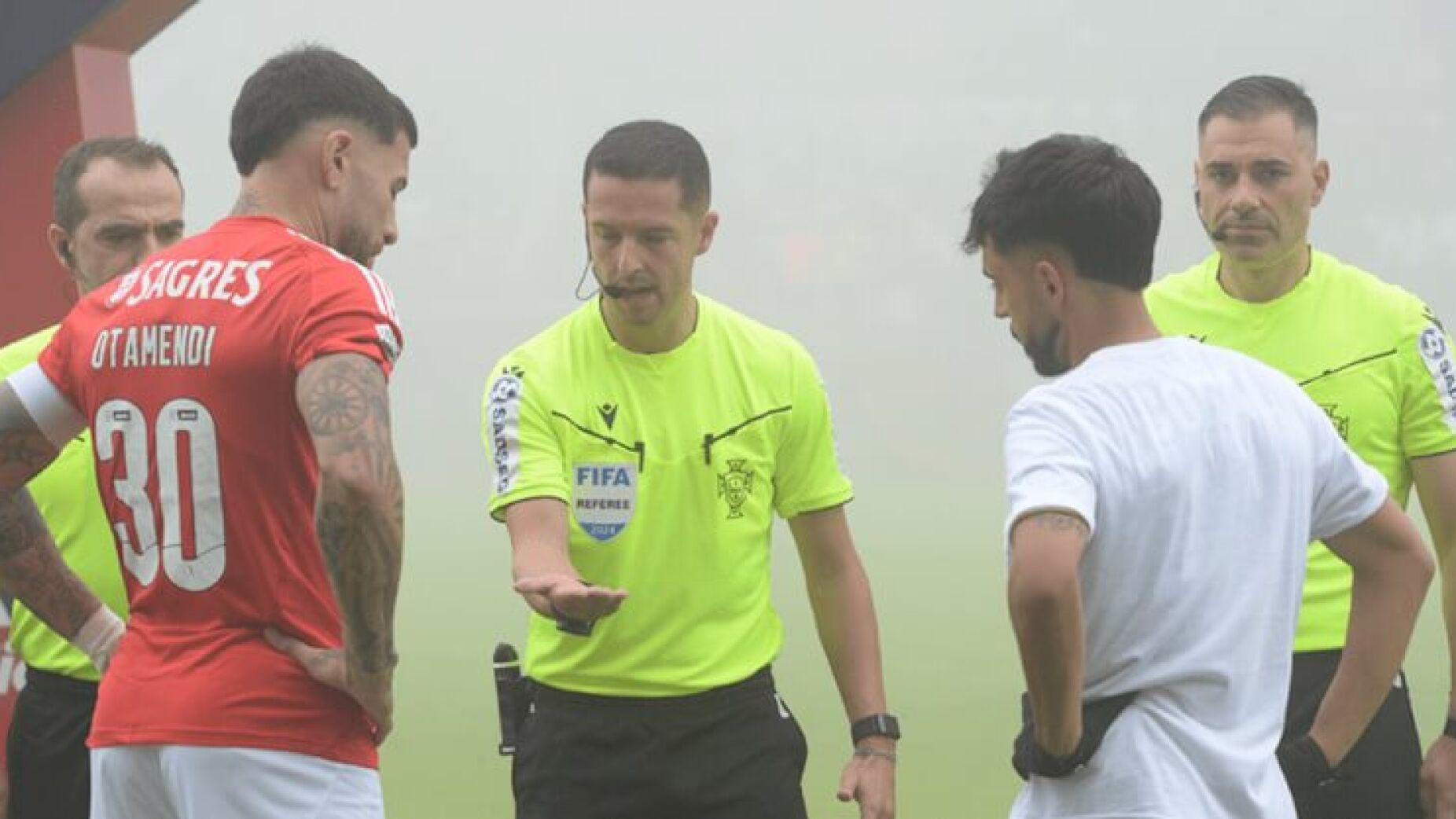 Já há outra data para o Nacional-Benfica em caso de nova suspensão
