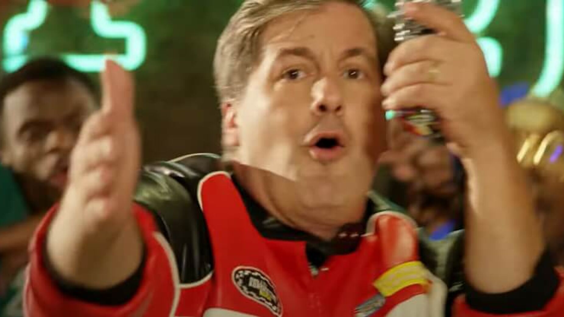 Bruno de Carvalho volta a dar tudo com nova música de Kuduro
