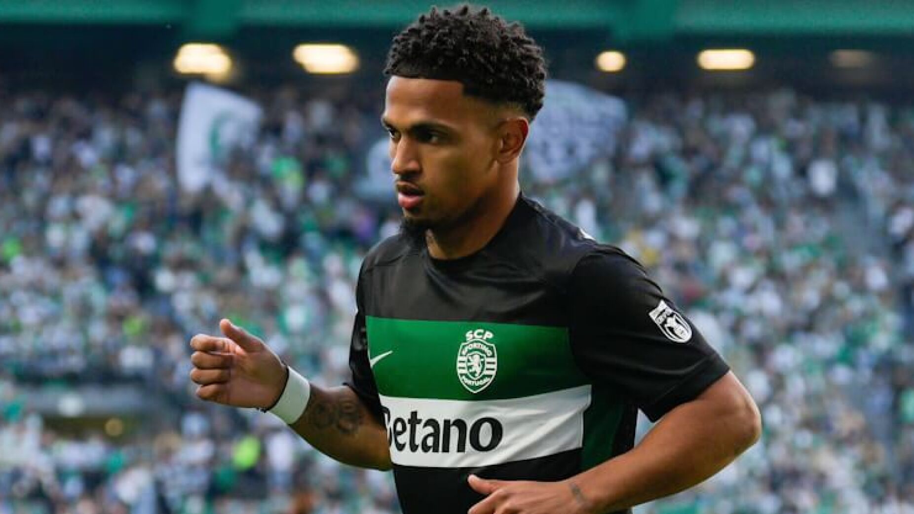 Na corda bamba: Tudo ou nada para Marcus Edwards no Sporting