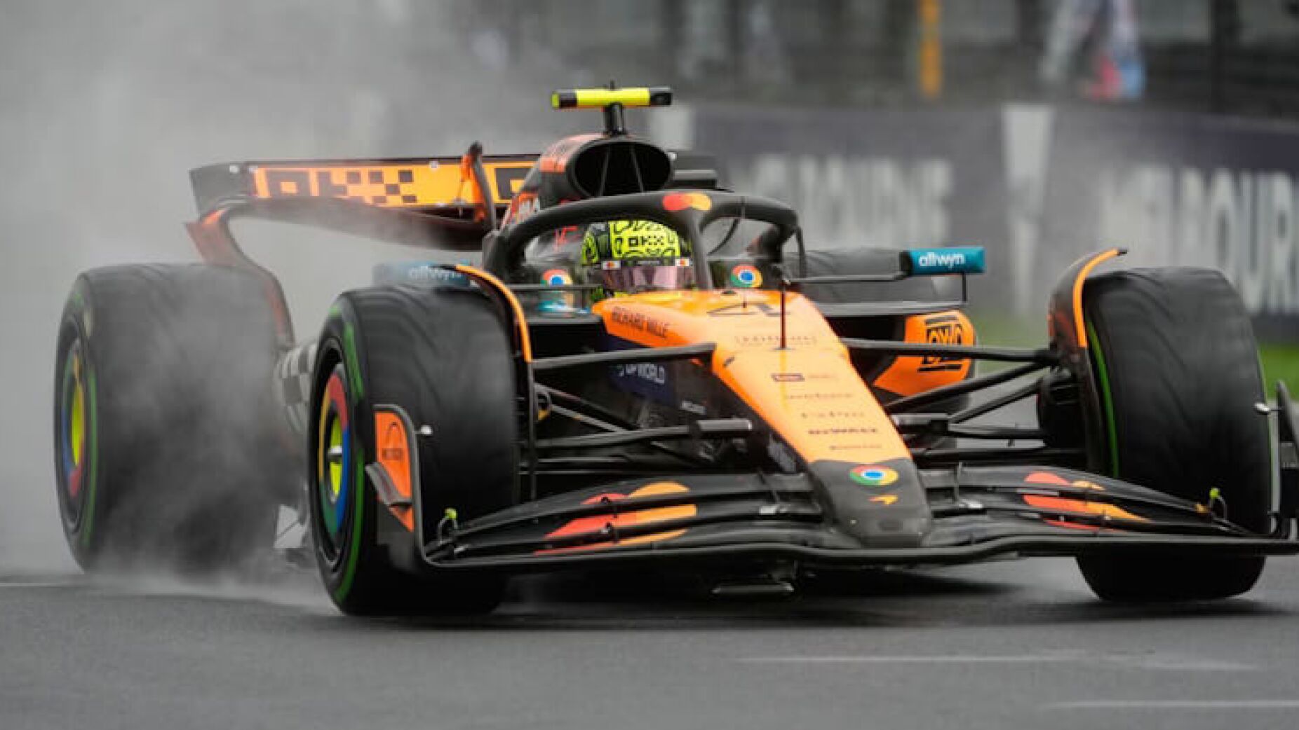 Lando Norris brilha no meio do caos do GP Austrália