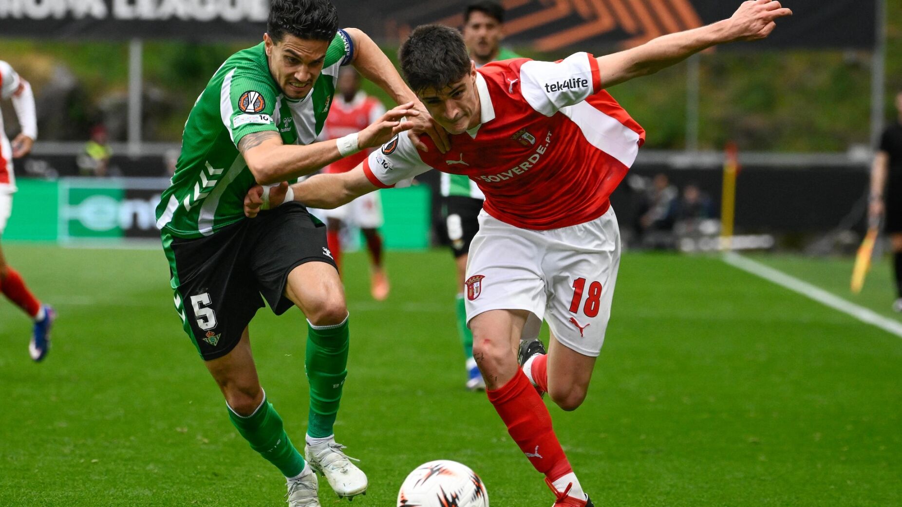 BRAGA 1-1 BETIS NA LIGA EUROPA: GRILLITSCH FEZ MAGIA MAS NÃO CHEGOU — E DUAS LESÕES COMPLICAM A VIDA PARA SEVILHA