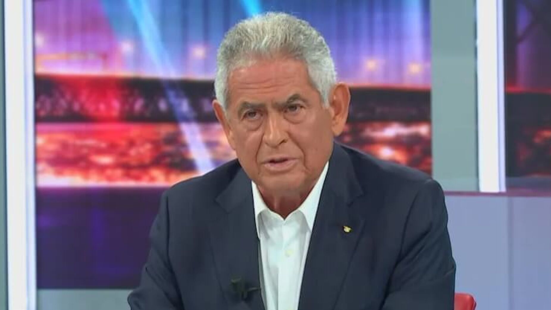 Vieira revela depressão e arrasa Rui Costa: "Traição e deslealdade..."