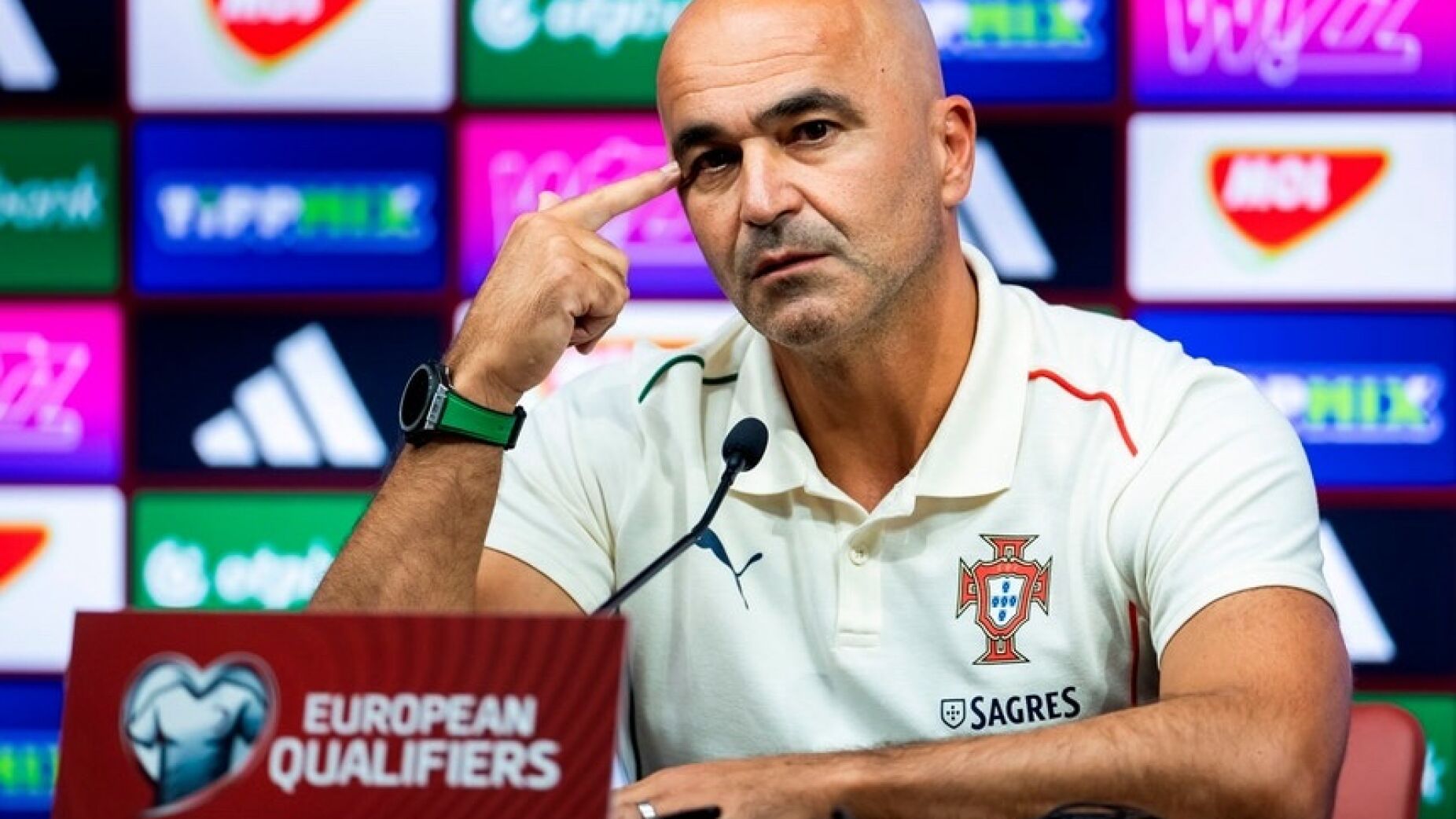 Roberto Mart&iacute;nez afasta d&uacute;vidas sobre o futuro e aponta ao Mundial: &laquo;O meu foco &eacute; fazer hist&oacute;ria&raquo;