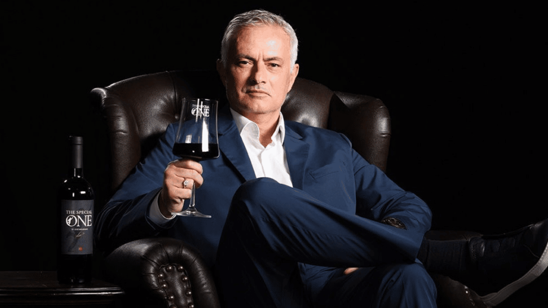 Mourinho despede-se do Benfica: "Meu jogador para sempre"