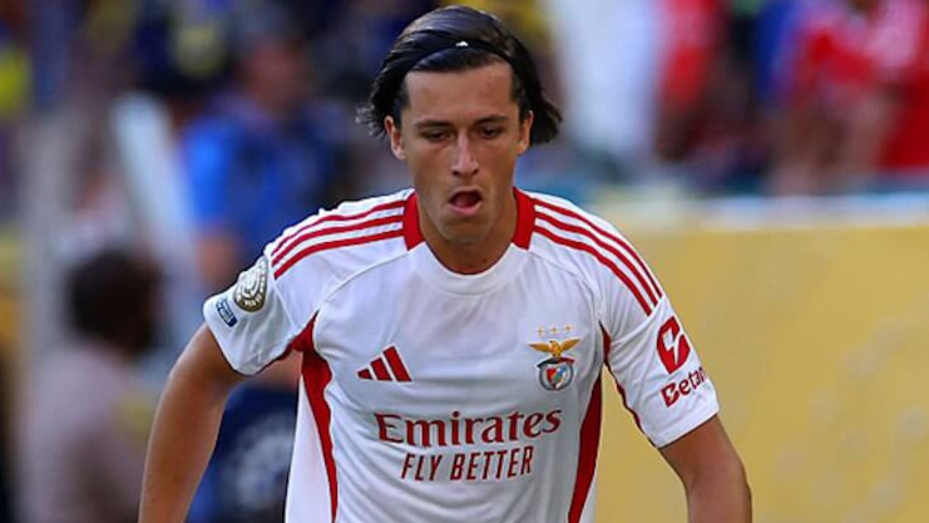 Espanhóis arrasam exibição de Carreras no Boca-Benfica