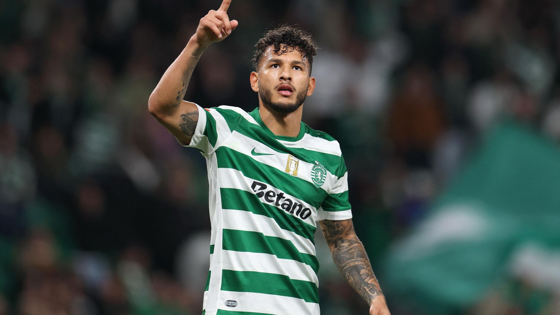 Passos curtos, futuro longo: Luis Su&aacute;rez explica por que escolheu o Sporting