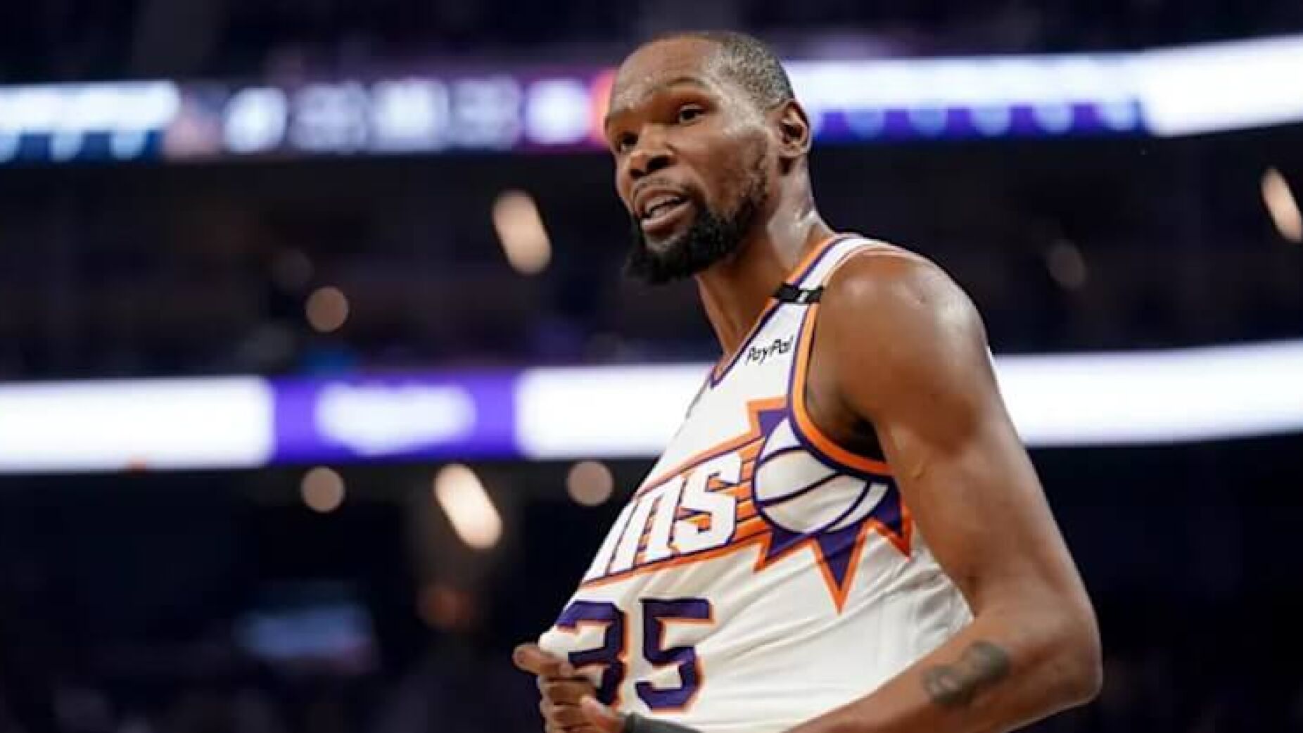 Kevin Durant junta-se a lendas da NBA ao atingir os 30.000 pontos