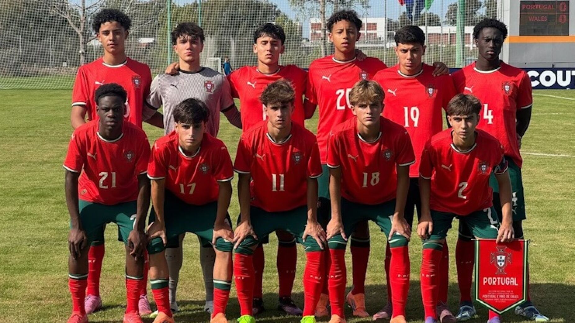 Seleção Sub-16, com Cristianinho, vence a Taça das Federações