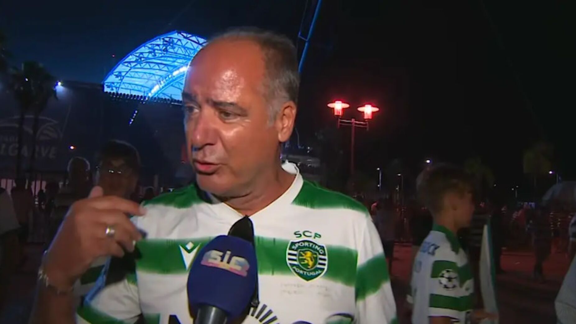 Pedido de adepto do Sporting revoltado a Rui Borges dá que falar