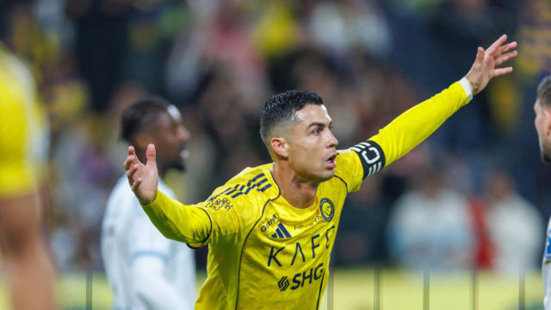 Cristiano Ronaldo ficou incr&eacute;dulo ap&oacute;s VAR lhe retirar o hattrick