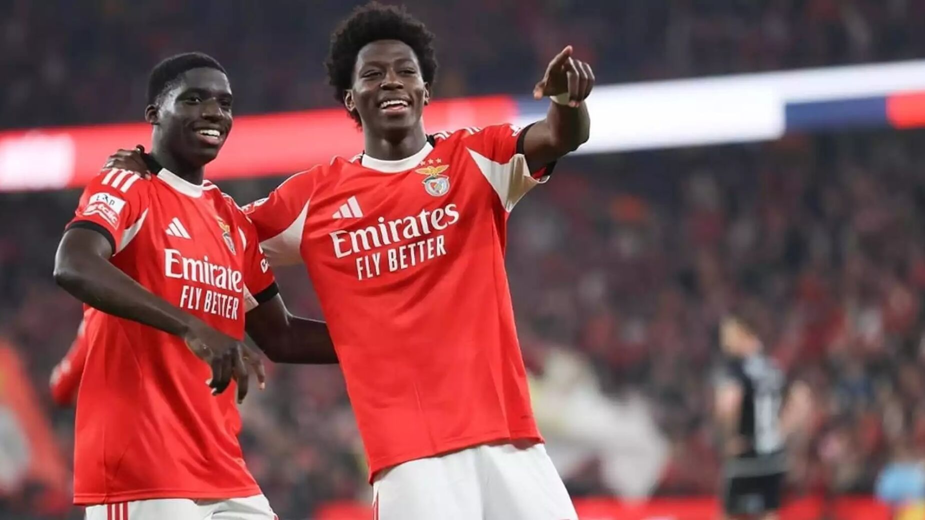 Quando a Luz voltou ao Seixal: uma noite que diz muito sobre o Benfica