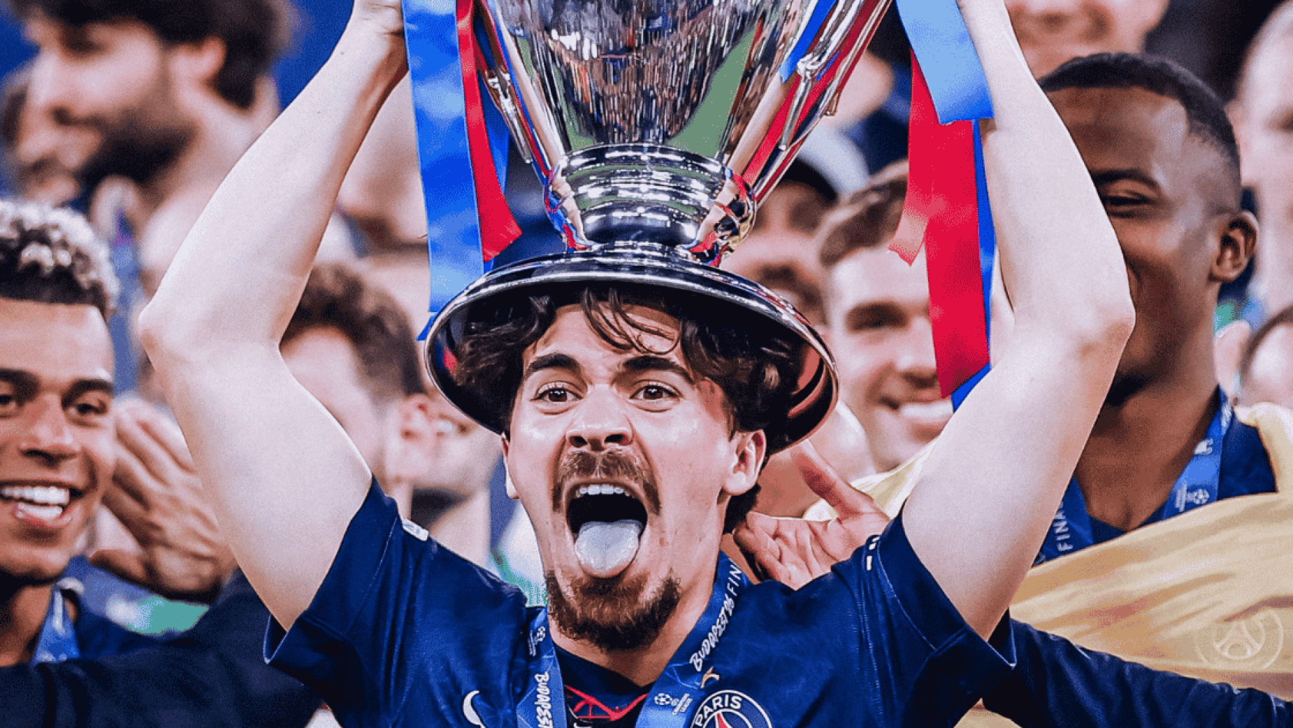 Vitinha eleito Homem do Jogo na final da Champions 2026: terceiro portugu&ecirc;s na hist&oacute;ria ap&oacute;s Deco e Ronaldo