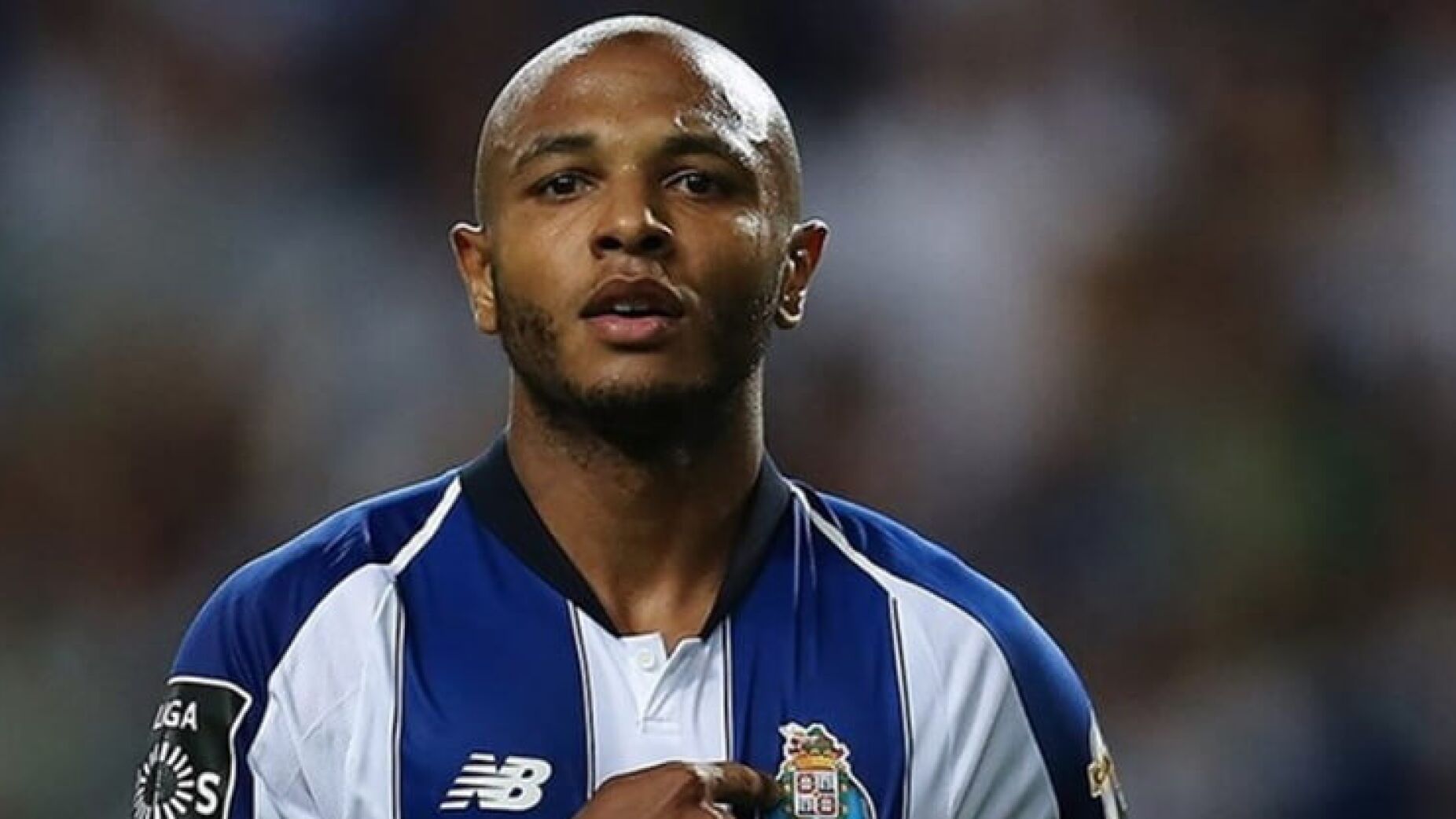 Brahimi confessa lamento no FC Porto: "Dói um pouco..."