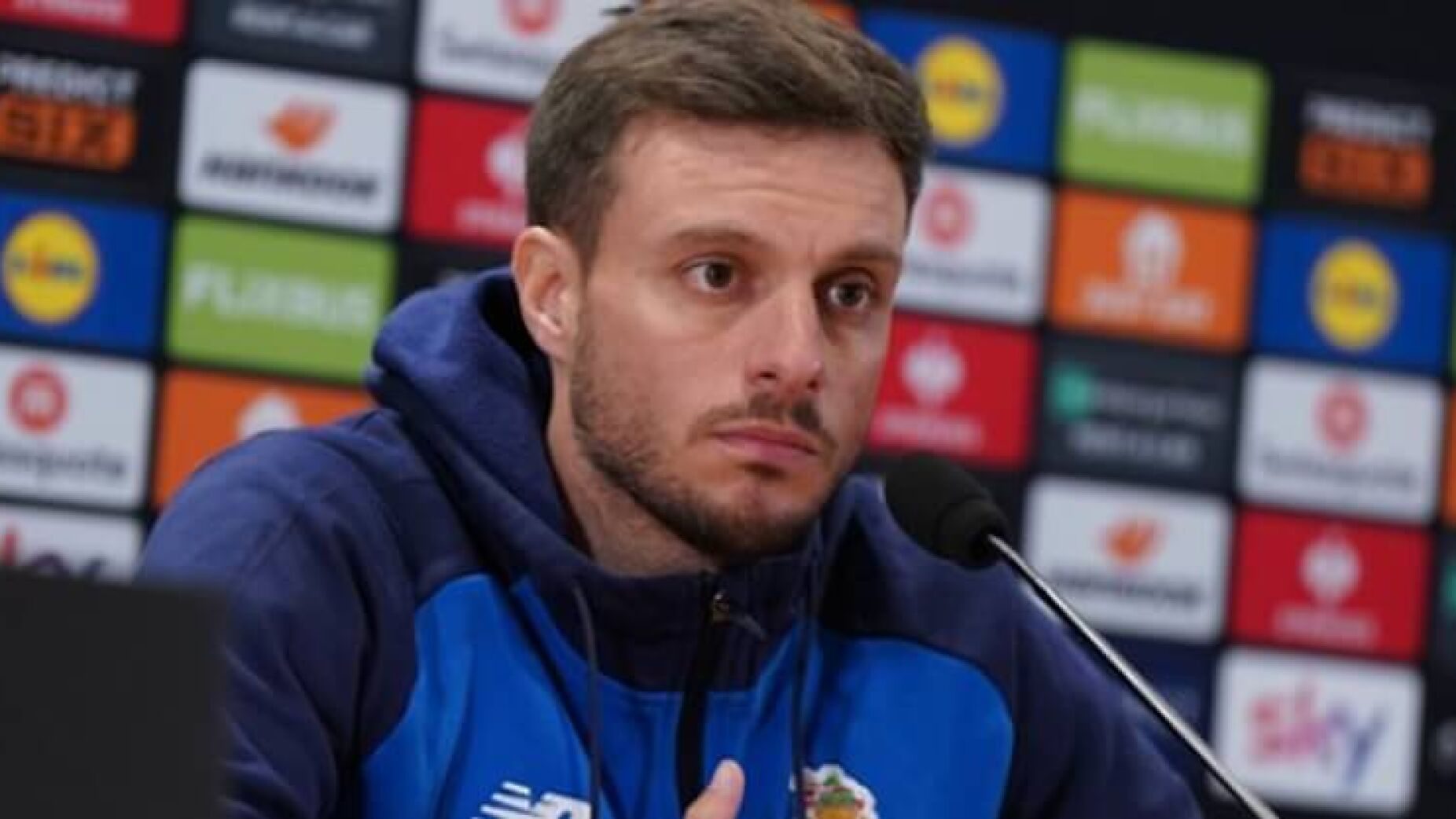 Cruz Azul ataca o FC Porto mesmo após o acordo por Anselmi
