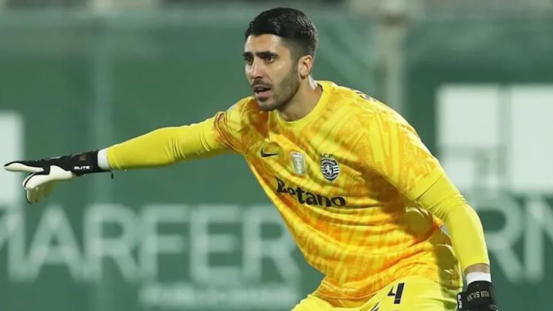 Sporting impedido de utilizar Rui Silva na Liga dos Campeões