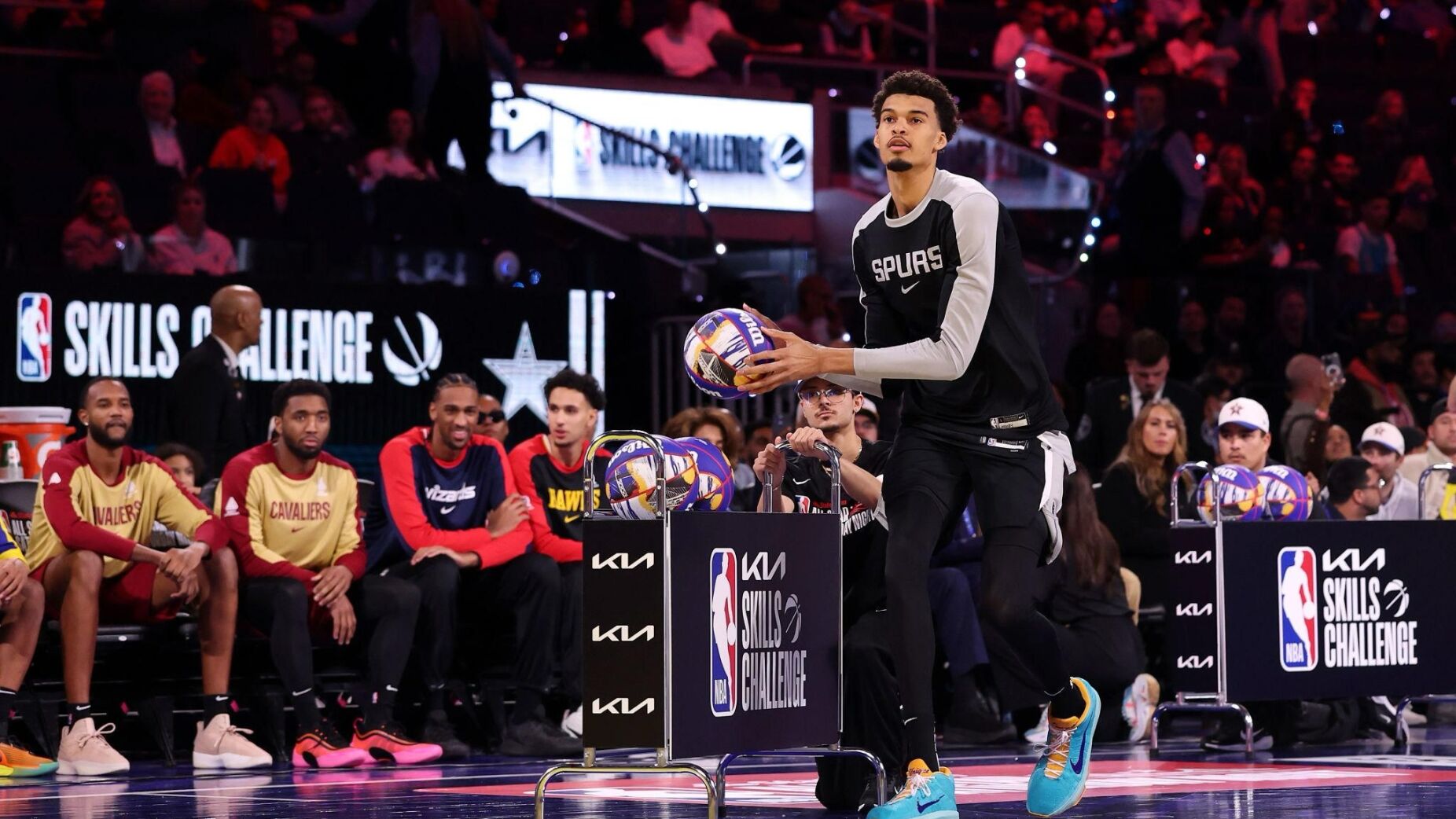 Skills Challenge em Caos: Wembanyama e Chris Paul Desqualificados Ap&oacute;s Tentativa de &ldquo;Atalho&rdquo; &eth;&Yuml;&tilde;&sup3;