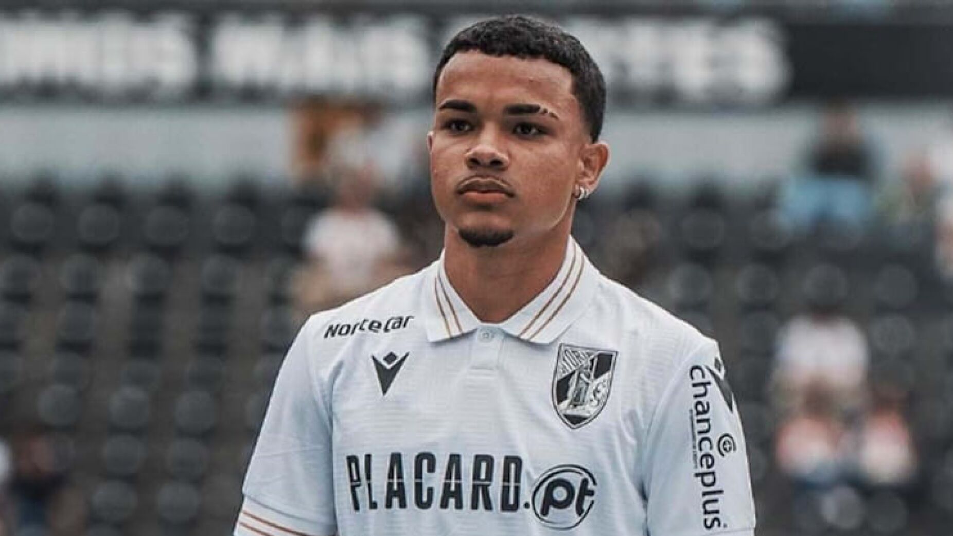 Kaio César a caminho do Al Hilal e enche cofres do V. Guimarães