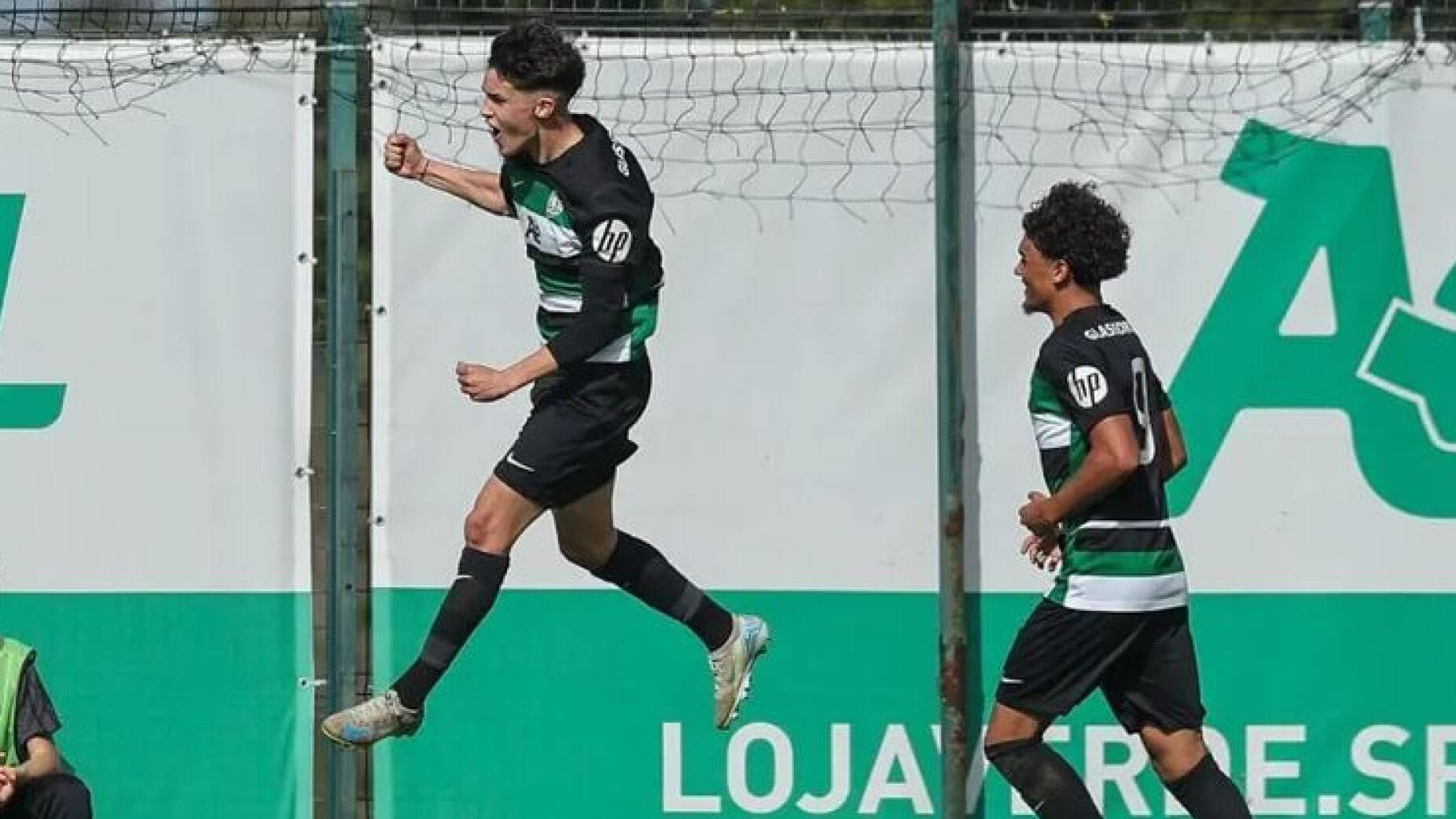 Sporting nos 'oitavos' da Youth League após golear o Monaco