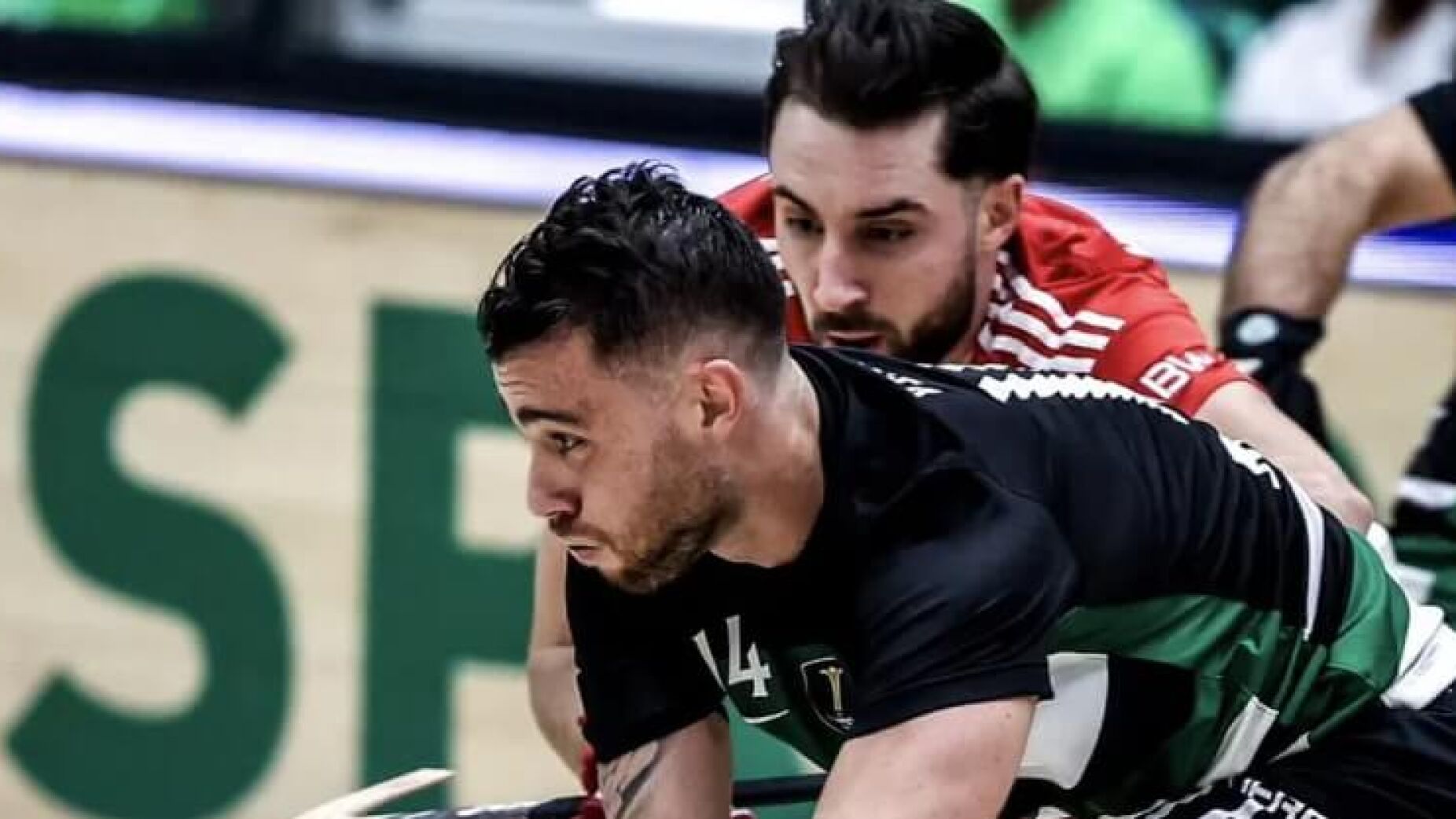 Hóquei em Patins: Sporting e Benfica empatam em derbi polémico