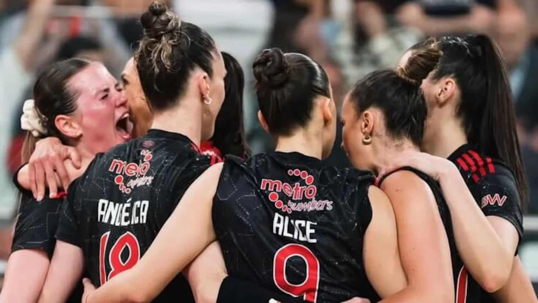 Benfica sagra-se campeão de voleibol feminino 50 anos depois