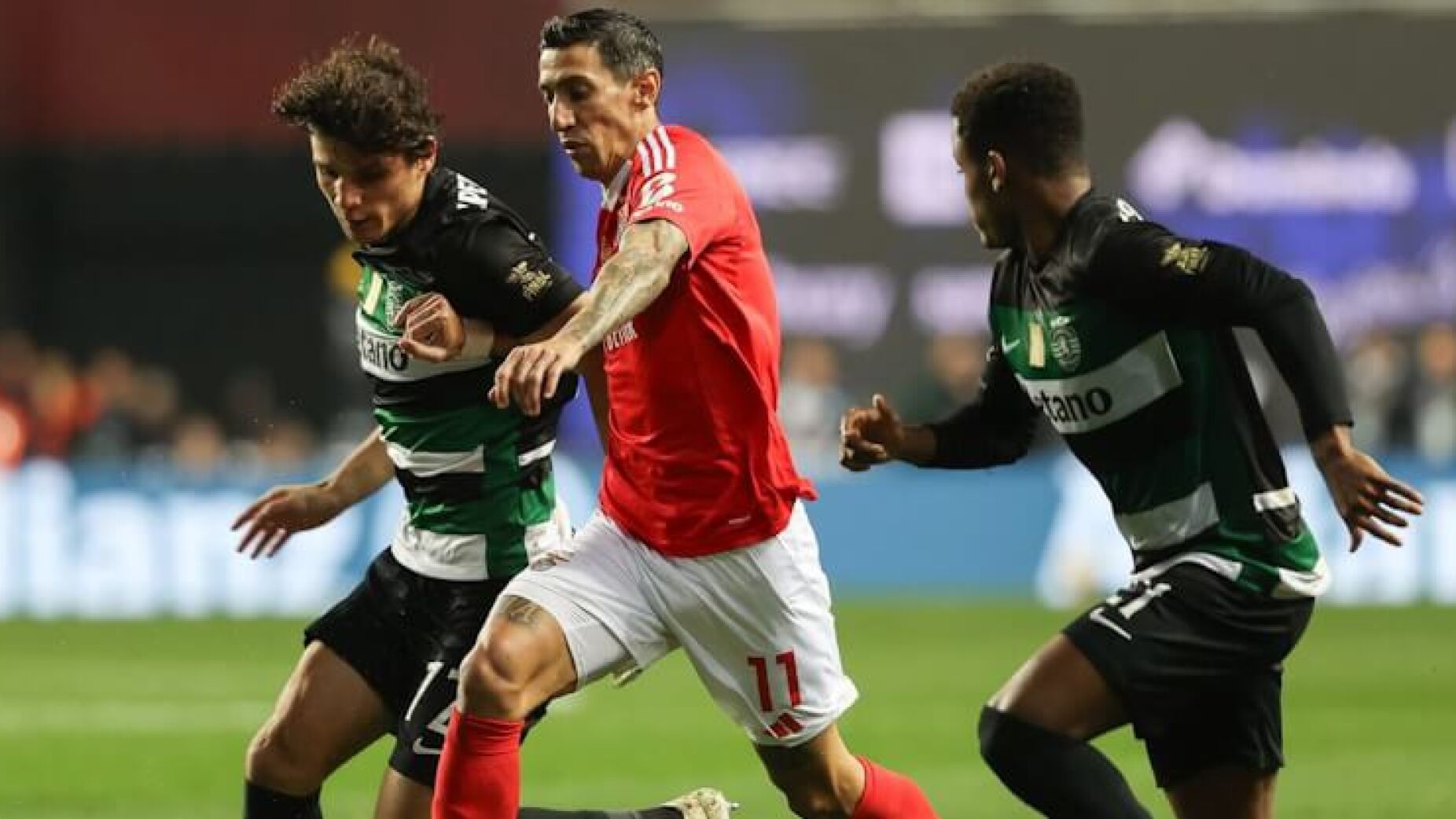 Benfica bate Sporting nos penáltis e conquista a sua 8ª Taça da Liga