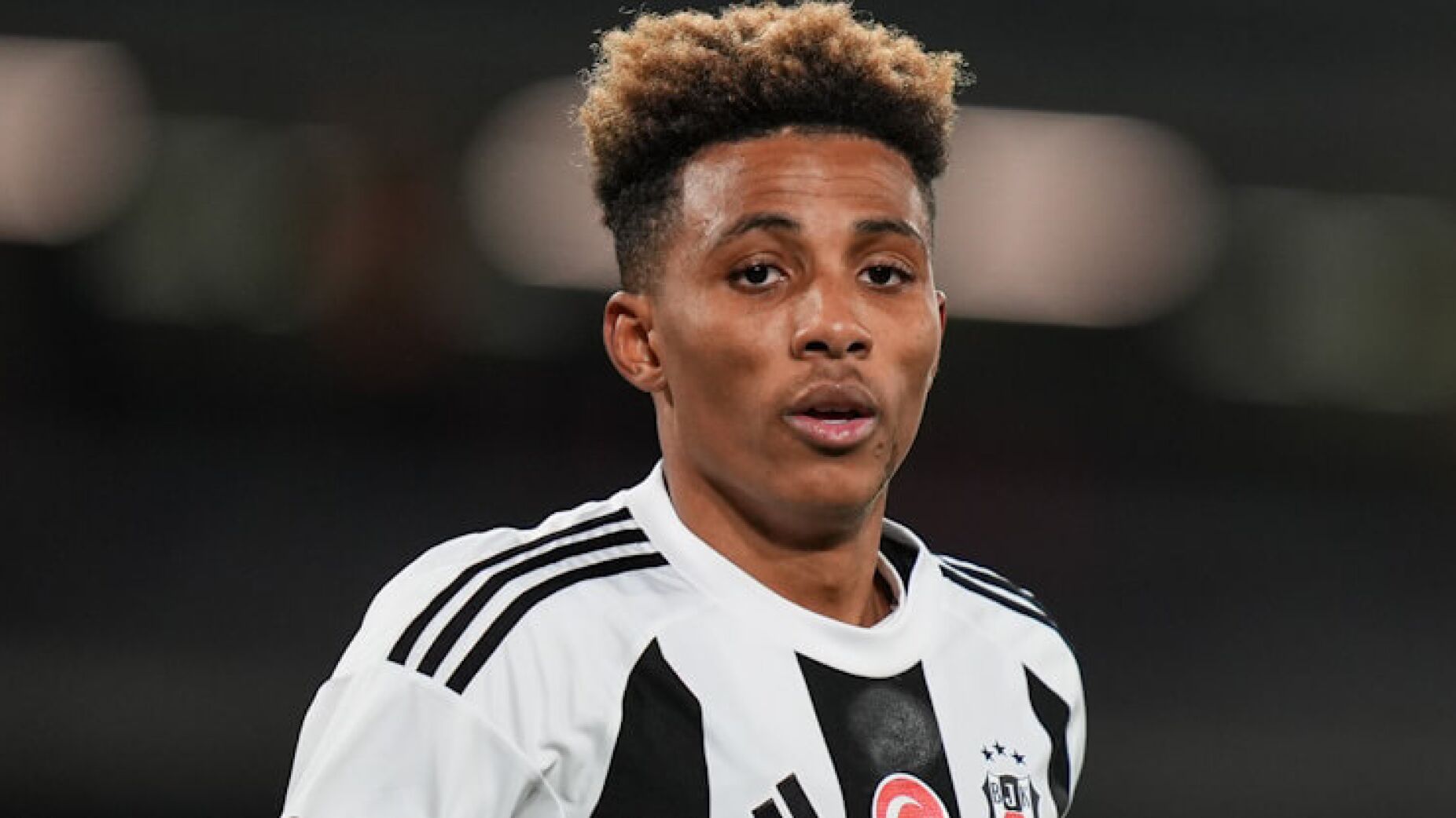 Besiktas perto de vender Gedson Fernandes e Benfica vai encher os cofres