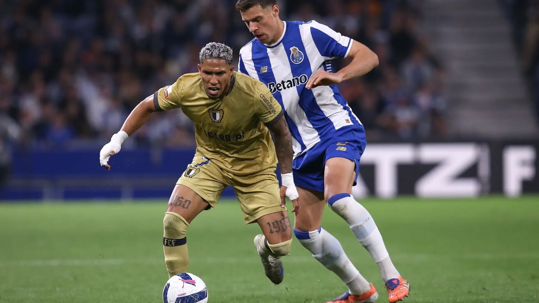 O DRAG&Atilde;O GELADO AO MINUTO 90+9: Famalic&atilde;o fez o IMPOSS&Iacute;VEL e roubou dois pontos ao Porto j&aacute; depois do tempo de compensa&ccedil;&atilde;o