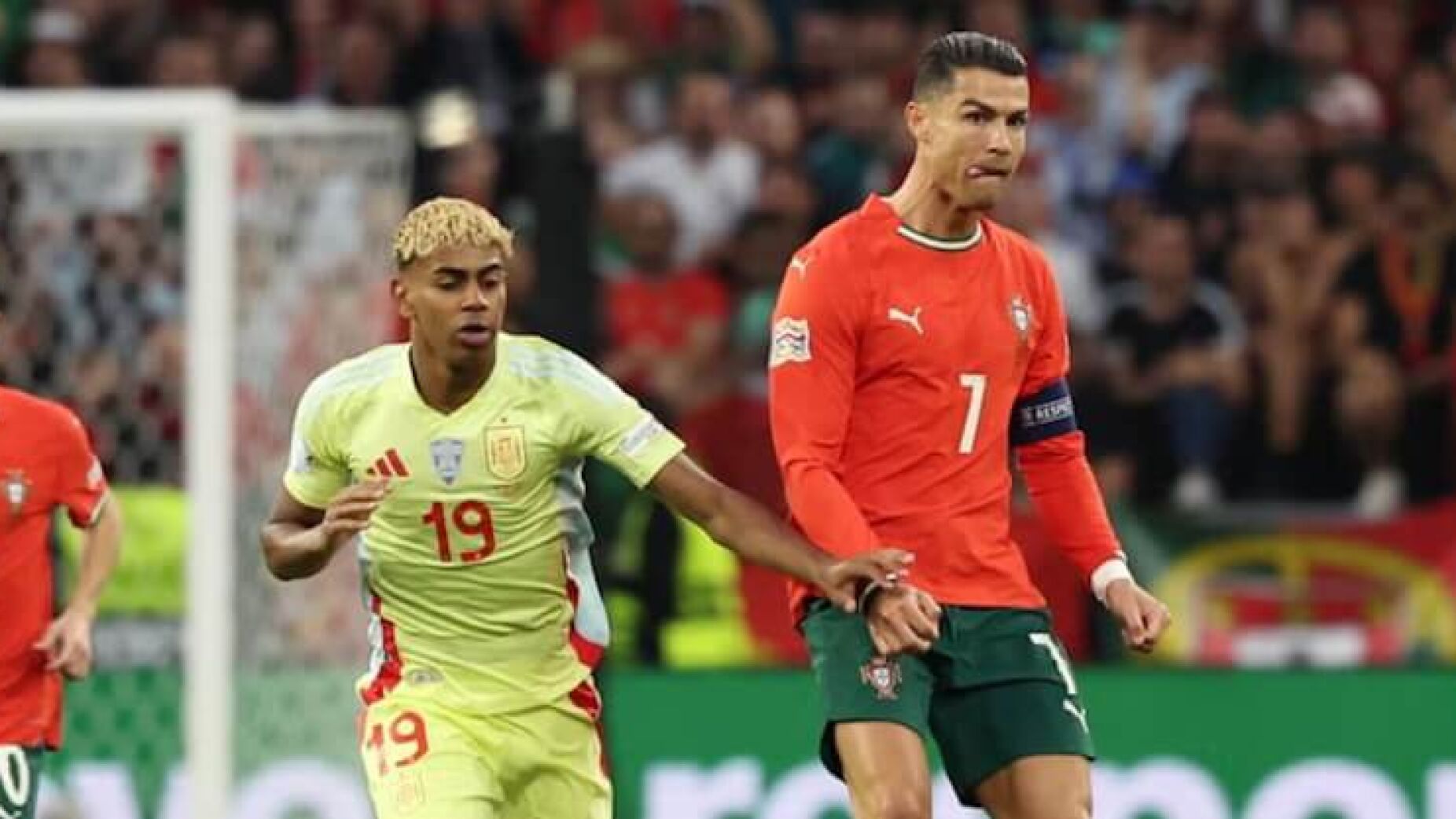 Momento de azia de Yamal com Ronaldo após final da Liga das Nações