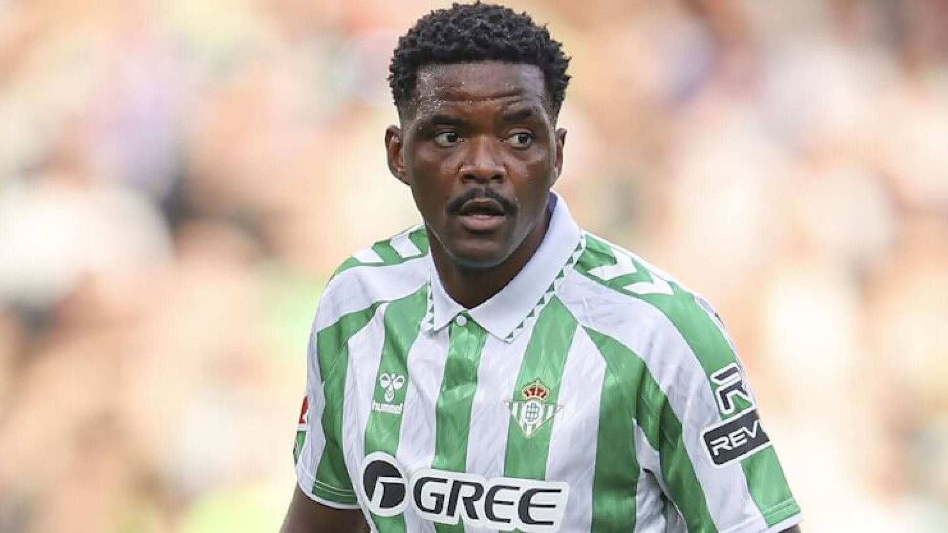 William Carvalho assume desejo em regressar ao Sporting