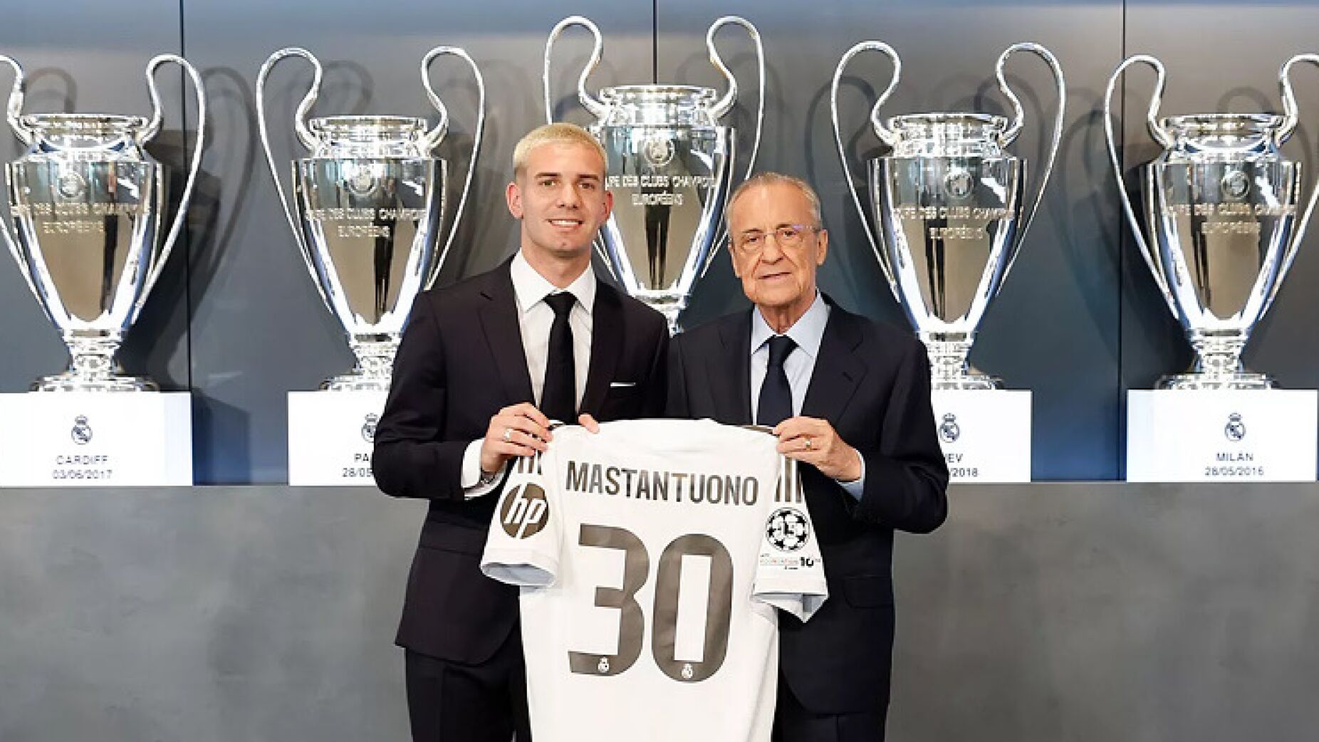 Real Madrid apresenta Mastantuono: "Um dos maiores talentos do mundo"