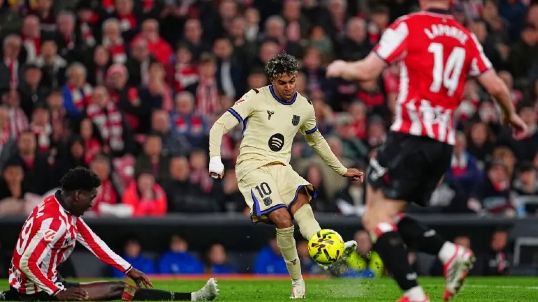 Lamine Yamal decide em Bilbao e mant&eacute;m Barcelona na lideran&ccedil;a