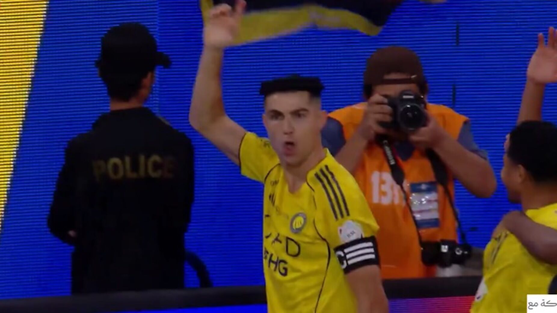 Ronaldo salva Al Nassr aos 90+15' mas é o festejo que dá que falar