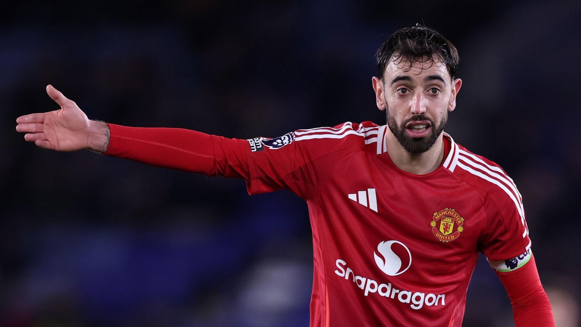 Futuro de Bruno Fernandes divide adeptos do Manchester United